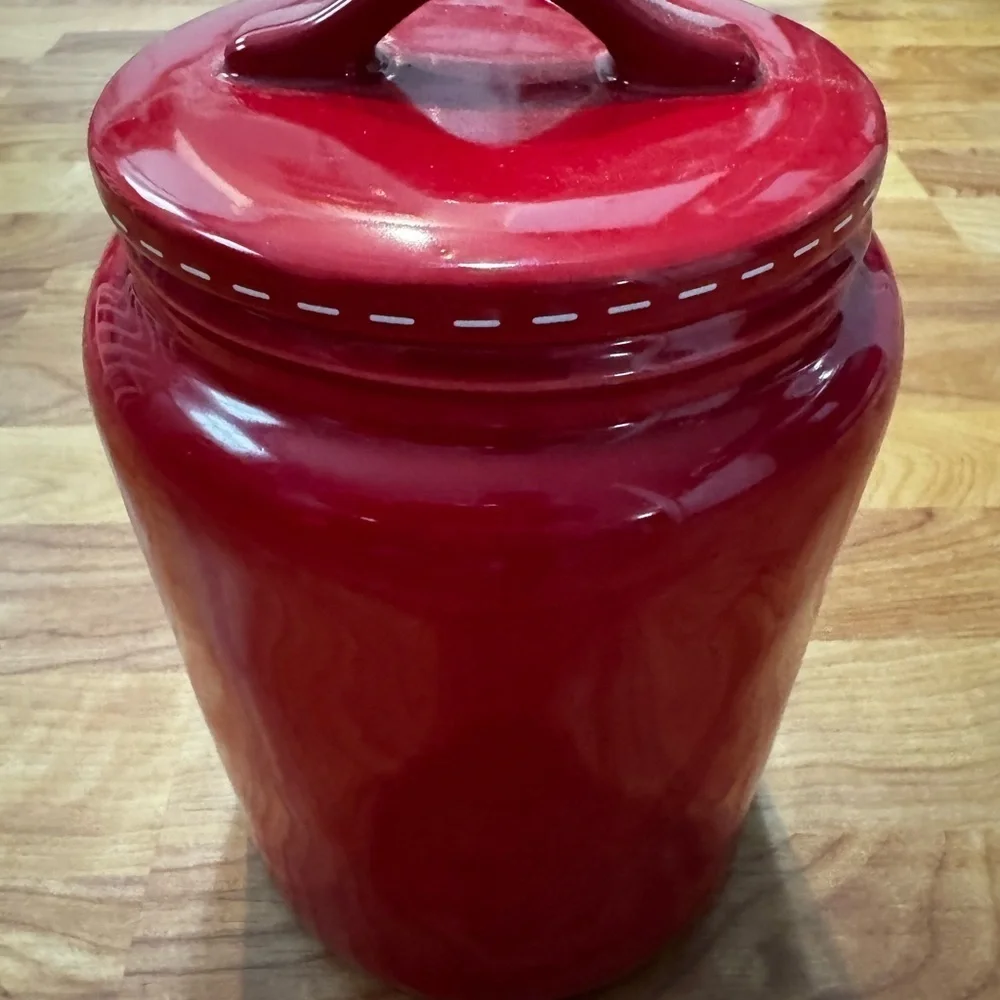 Rae Dunn Magenta Happy Howlidays Holidays Red Christmas Dog Treat Canister